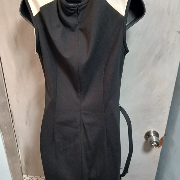 Cache Structured Knit Dress - Picture 10 of 10